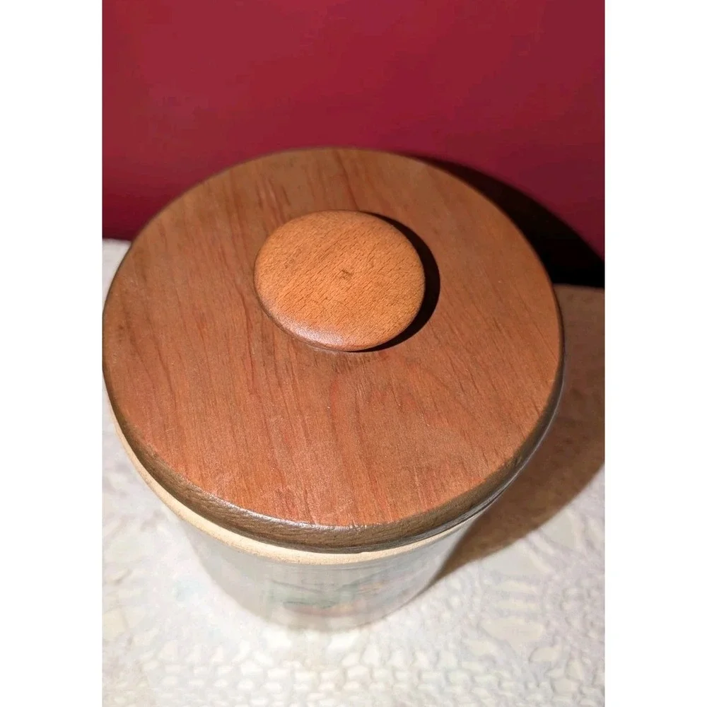 Vintage Strawberry Stoneware Canister Crock with Wooden Lid 6